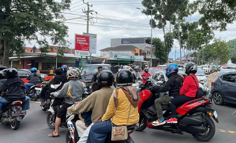 kemacetan / Istimewsa